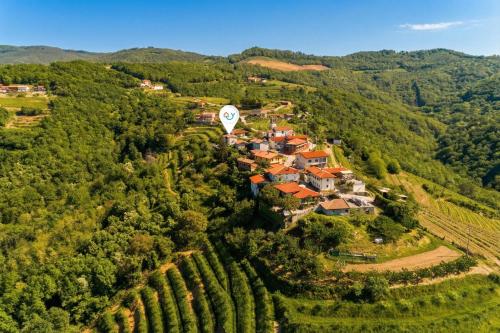 Neda Apartment In Krasno Among Vineyard - Happy Rentals