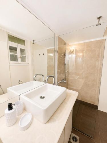 Prime Athens Studio by Syntagma