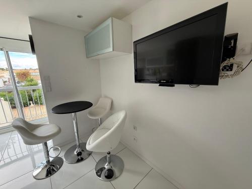 Studio Naturiste "POOL" Port Soleil 446