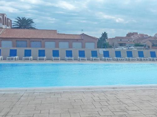 Lakeside Haven in Le Barcares