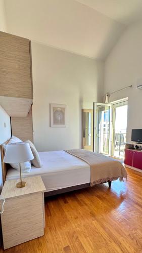 Sea View Studio Apartment