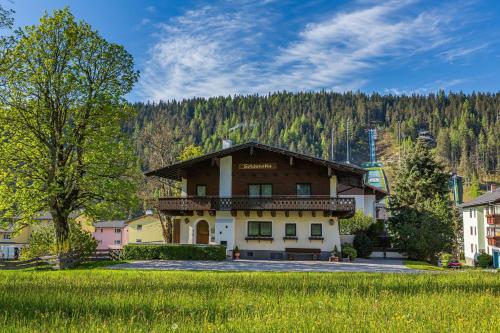 Soldanella 4 by Alpenidyll Apartments