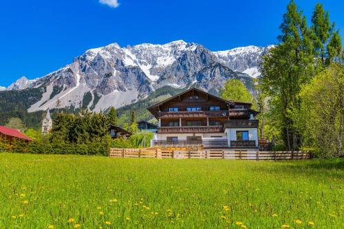 Bergidyll 10 by Alpenidyll Apartments