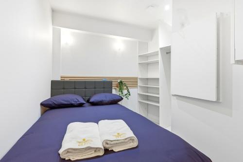 Spacious 4BR Paris Charm in Paris 8 with Netflix