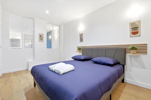 Spacious 4BR Paris Charm in Paris 8 with Netflix