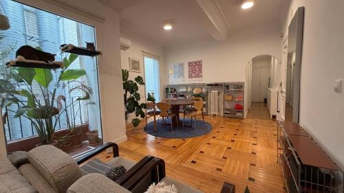 Apartamento con terraza en el corazón de Madrid