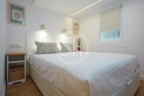 Stylish Eixample Apartment near Francesc Macià