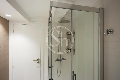 Stylish Eixample Apartment near Francesc Macià