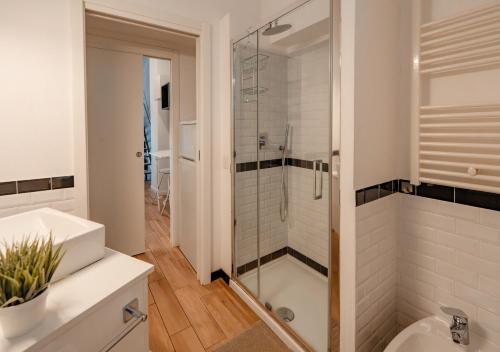 YR Apartments Città Studi - Modern Loft, 3 Min Walk to Duomo Bus photo 10