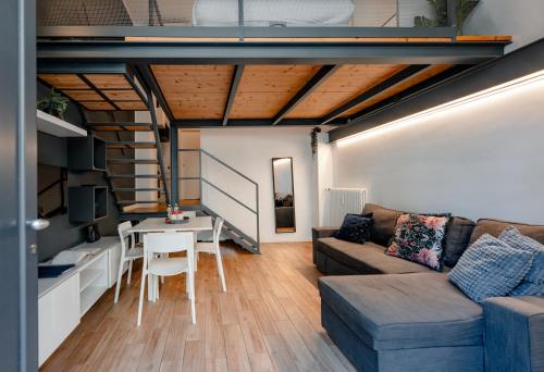 YR Apartments Città Studi - Modern Loft, 3 Min Walk to Duomo Bus photo 6