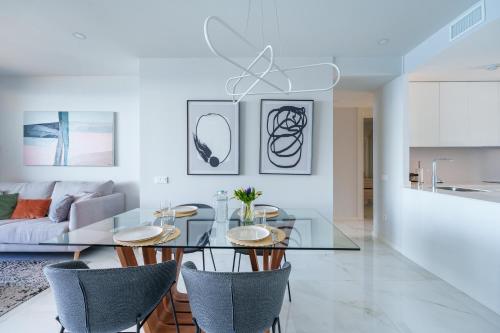 Seaside View High-Floor Apartment - Benidorm Beach