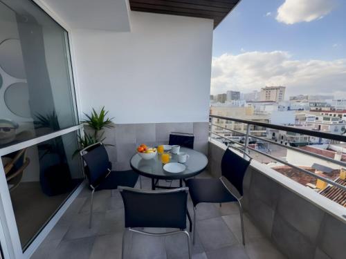 Sunrise, La Nogalera, city center, pools