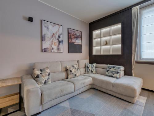 Xenia Milano - 2 room apt in Via Luigi Galvani 15