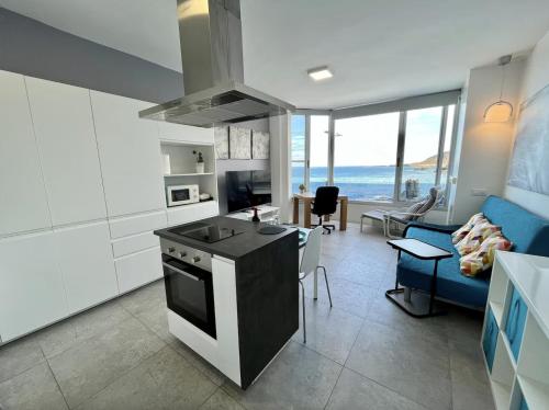 Curcumar Canteras Sea View & Workplace