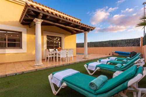 Villa Serenity Private Pool Corralejo By Holidays Home