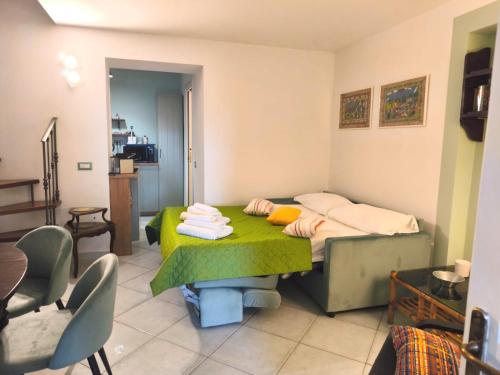 Coccole Marine - discesa a mare Posillipo