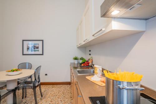 Ca' del Monastero 4 Collection Apartment up to 8 Guests with Lift photo 19