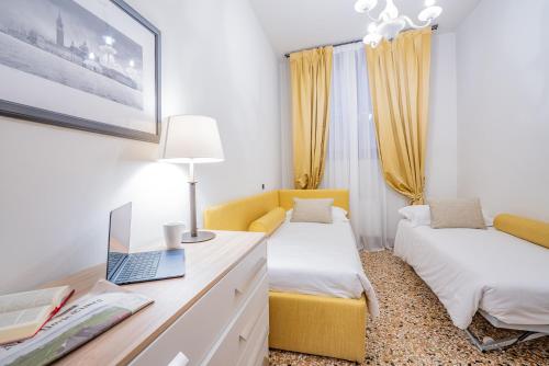 Ca' del Monastero 4 Collection Apartment up to 8 Guests with Lift photo 43