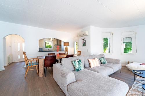WELCS CASA 368 EMP con piscina privada