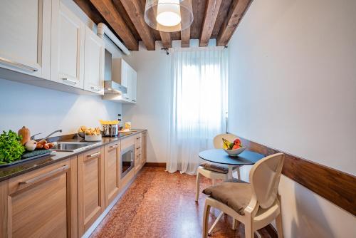 Ca' Del Monastero 3 Collection Apartment for 4 Guests with Lift photo 16