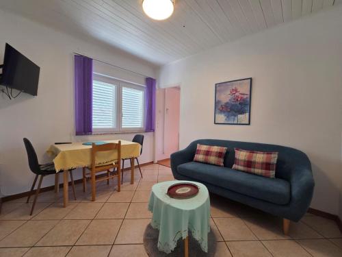 Apartments Zlatko