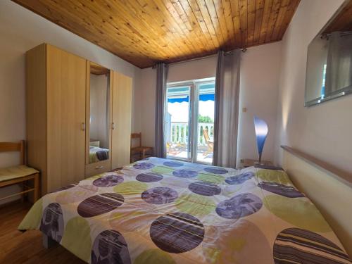 Apartments Zlatko