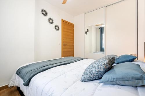 WELCS APARTAMENTO 369 EMP en el puerto con terraza