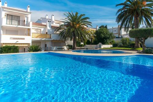 WELCS APARTAMENTO 483 EMP con parking privado