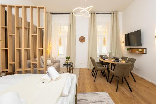 Travellers Deluxe near city centre