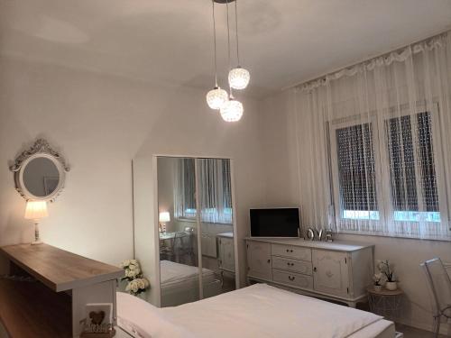 Apartman Kvatrić Home