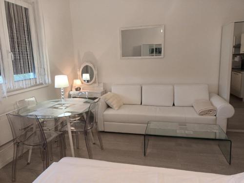 Apartman Kvatrić Home