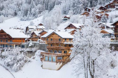 Chalet La Godille More Mountain Central Morzine