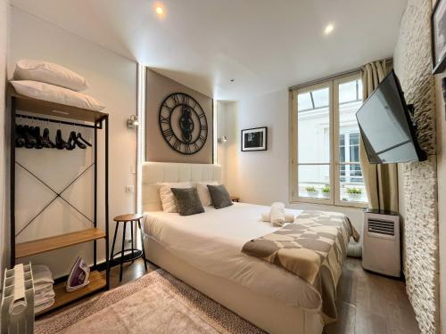 Urban Flat 21 - Chaplin Atelier in central Paris