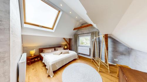 Familien- & hundefreundliches Ferienhaus Belladonna, eingezäunter Garten, 2 Bäder, hochwertig & neu