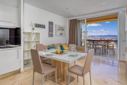 Premium Beachfront Stay in La Carihuela 2