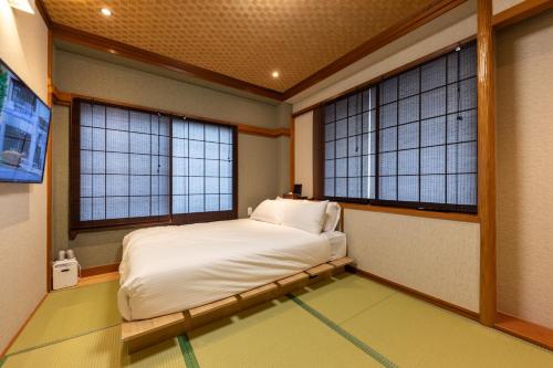 Nanahouse UenoYushima