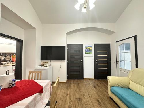 2BR Apartment near City Center Quiet and Cozy Stay
