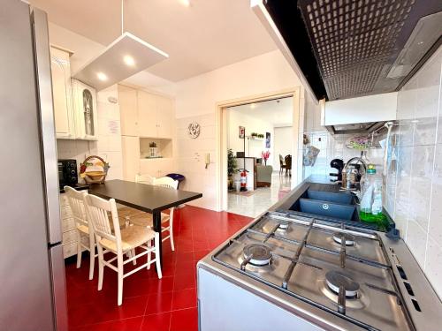 Roma VILLA BONELLi Train St - Spacious Family Home
