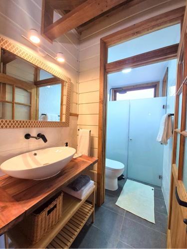 La Vertiente Pullay tesisinde bir banyo