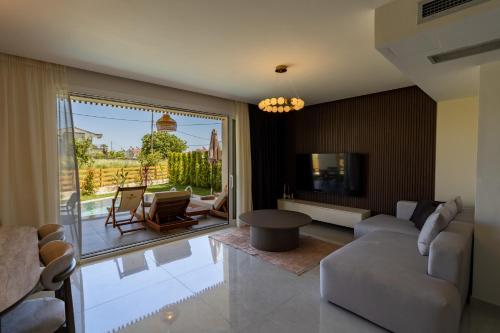 Imperium Luxe Villa 103
