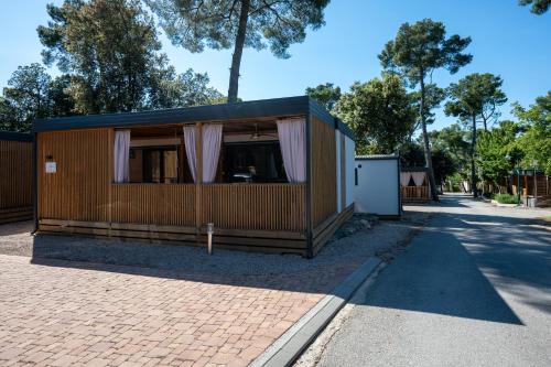 Apartments with parking space Biograd na Moru - 25955