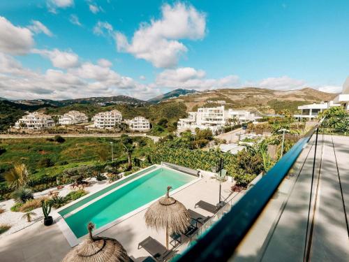 Villa moderna con vista panorámica y piscina - ES-175-62