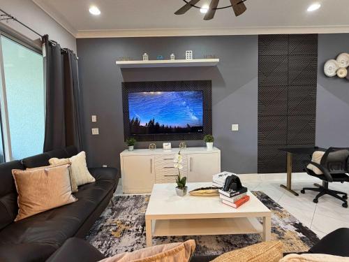 5BR Getaway with Pool Arcade Games and Resort Access photo 124