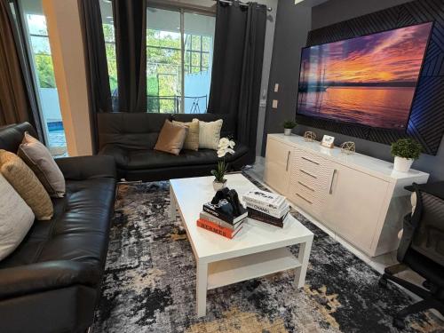 5BR Getaway with Pool Arcade Games and Resort Access photo 128