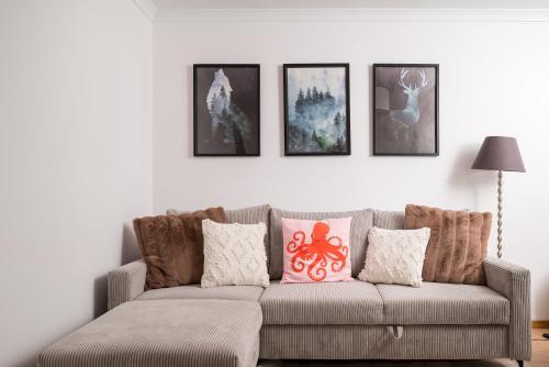 Ochota Classy Apartment by BookingHost
