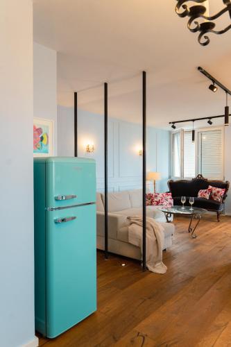 Love Affair Apartment