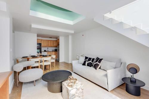 Parisian Duplex 1BR 6P - in the heart of the Marais