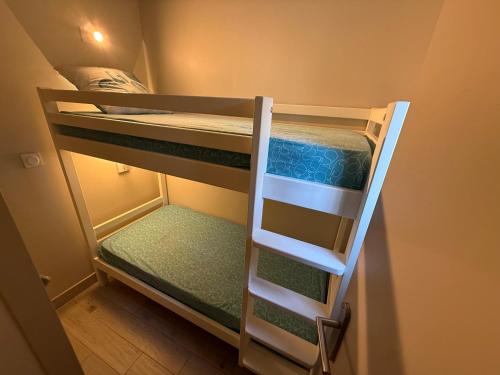 Cozy apartment in charming residence with swimming pool - ID2021 - Villa Francia