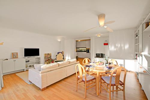 Ô Lac Ascona with Garden - Happy Rentals