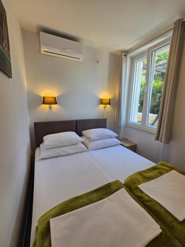Dube Apartment, beach 100m